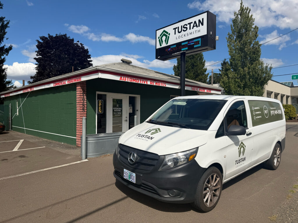 Gresham — Stark St shop
